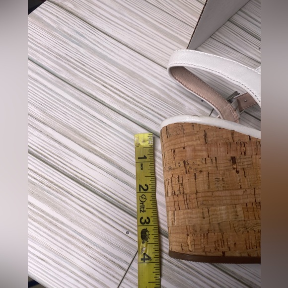 Kate Spade Tomas Wedge Sandals size 9.5 NWT - Picture 9 of 10